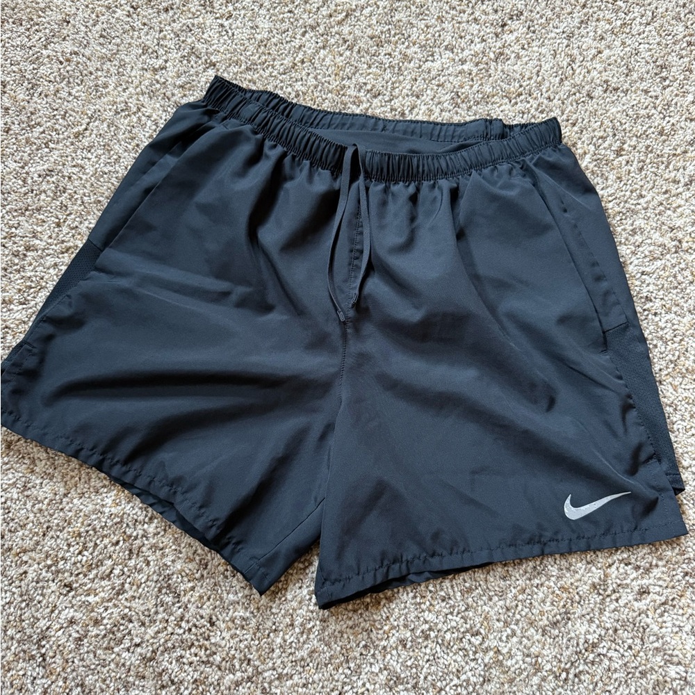 Nike Challenger shorts